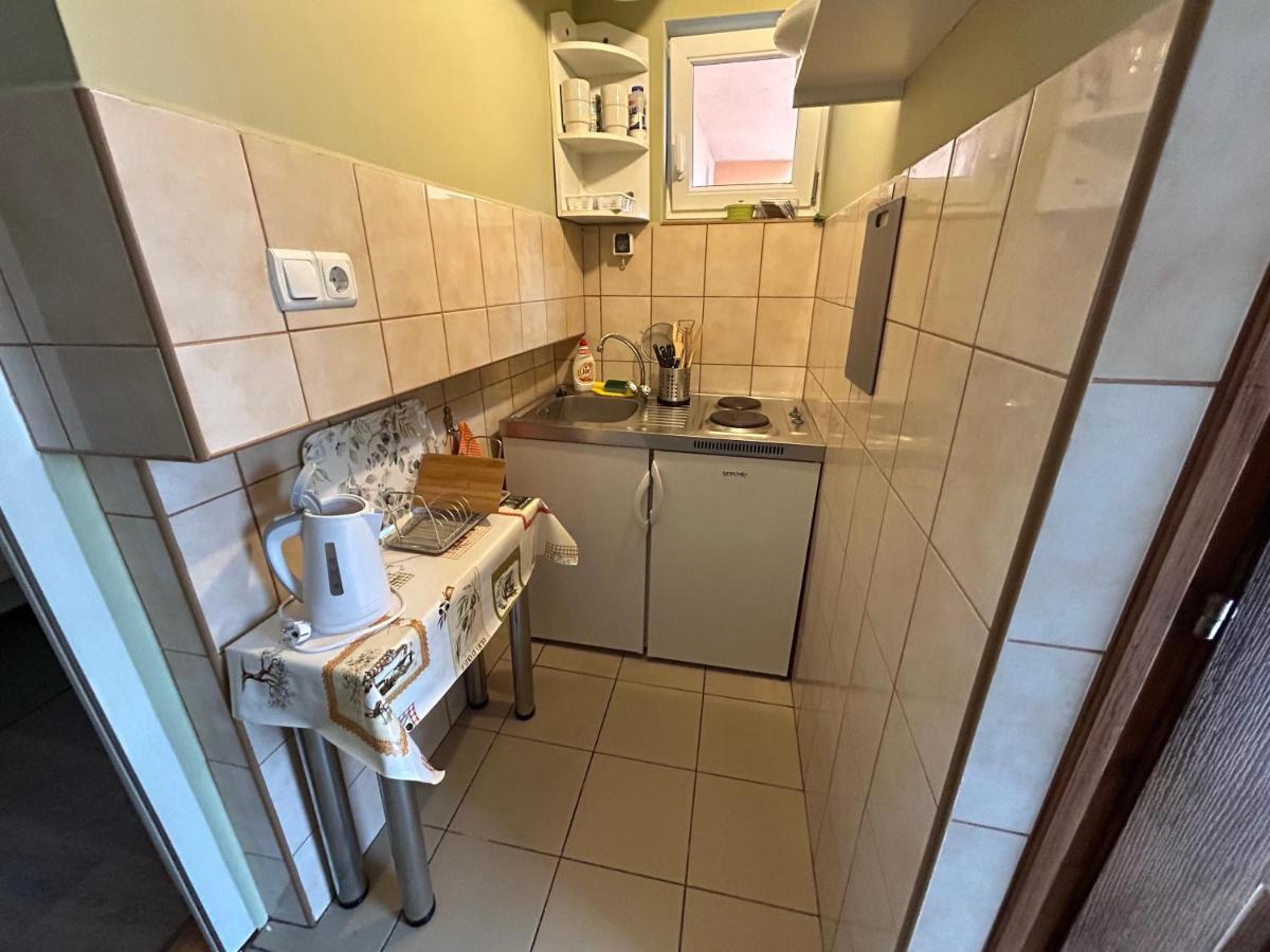 Renata Vendeghaz Hotell Eger Exteriör bild